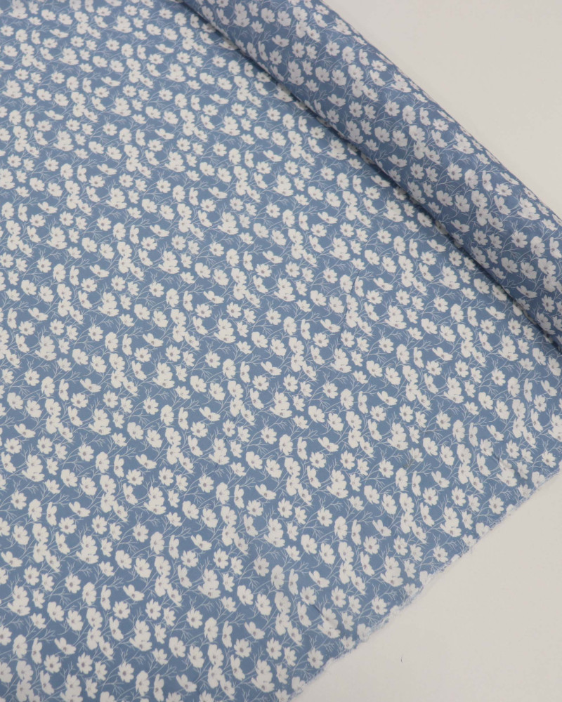 Tecido Viscose Italiano Tapete Floral Branco e Azul
