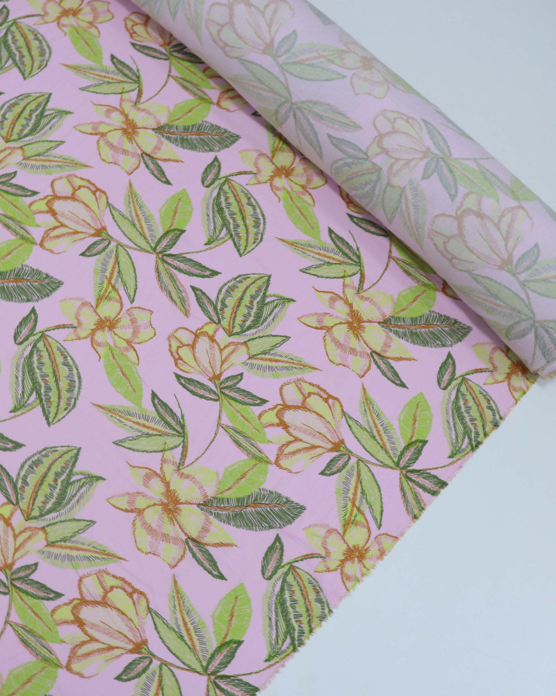 Tecido Viscose Flores em Rabisco Amarelo Verde e Rosa Bebê