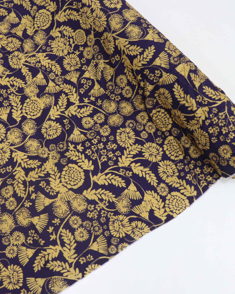 Tecido Viscose Texturizada Flores e Galhos Amarelo e Azul Marinho