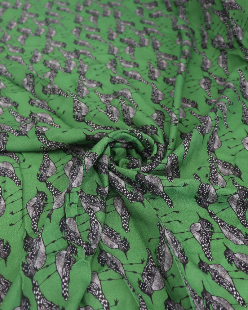 Tecido Crepe de Viscose Pássaros Preto, Branco e Verde Musgo (0.5m)