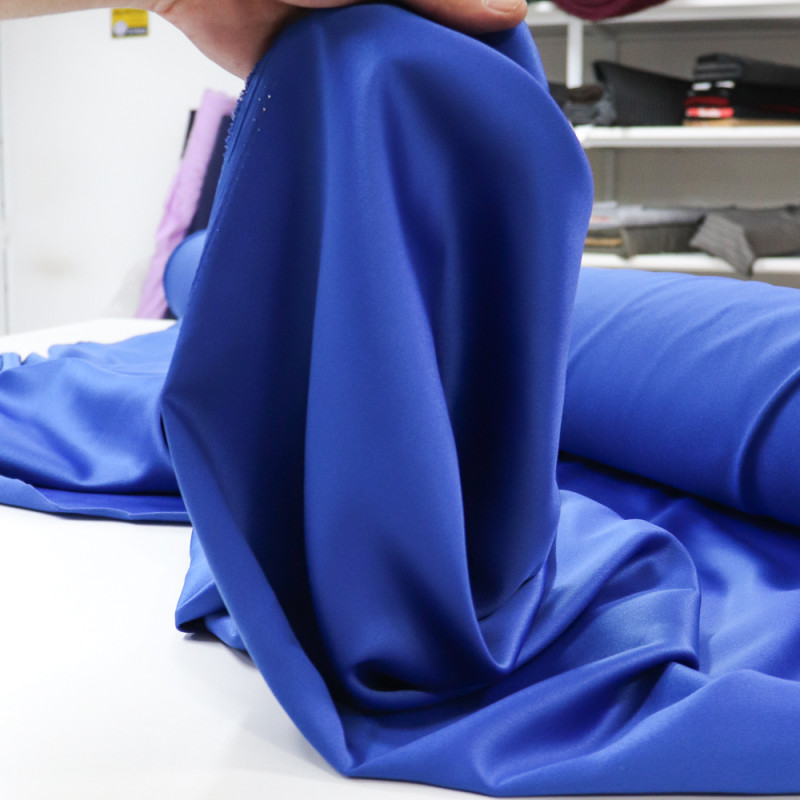 Tecido Crepe Amanda Azul Royal
