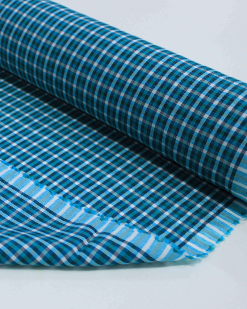 Tecido Linho Misto Italiano Micro Quadriculados Branco e Tons de Azul