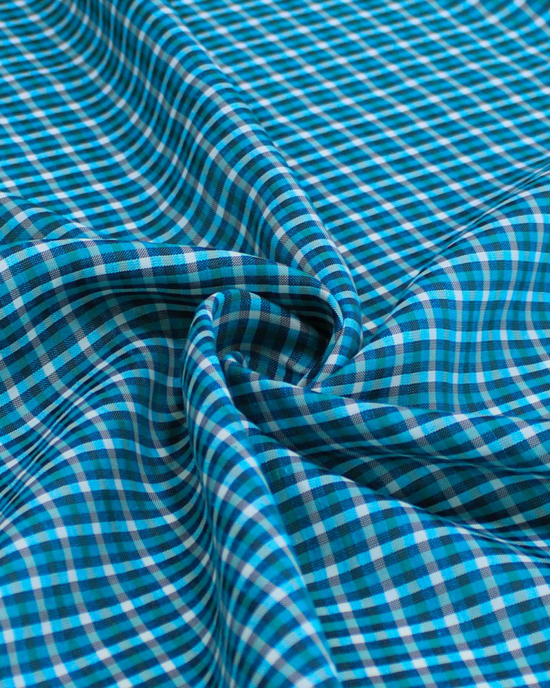 Tecido Linho Misto Italiano Micro Quadriculados Branco e Tons de Azul
