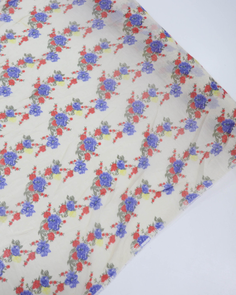 Tecido Cambraia Mista Flores Azul e Vermelha