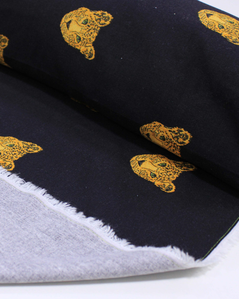 Tecido Linho Misto Estampado Onças Amarelo e Preto (Com Leves Defeitos)