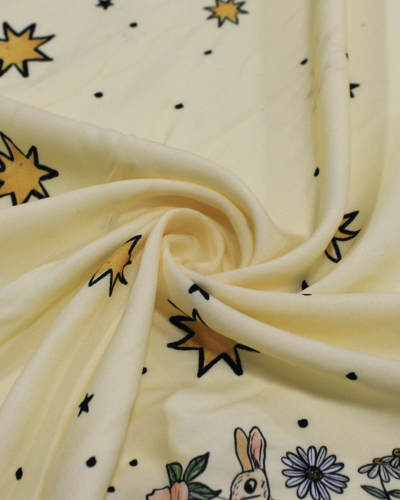 Tecido Viscose Barrado Duplo Bosque e Estrelas Preto e Creme (Com Leves Defeitos)