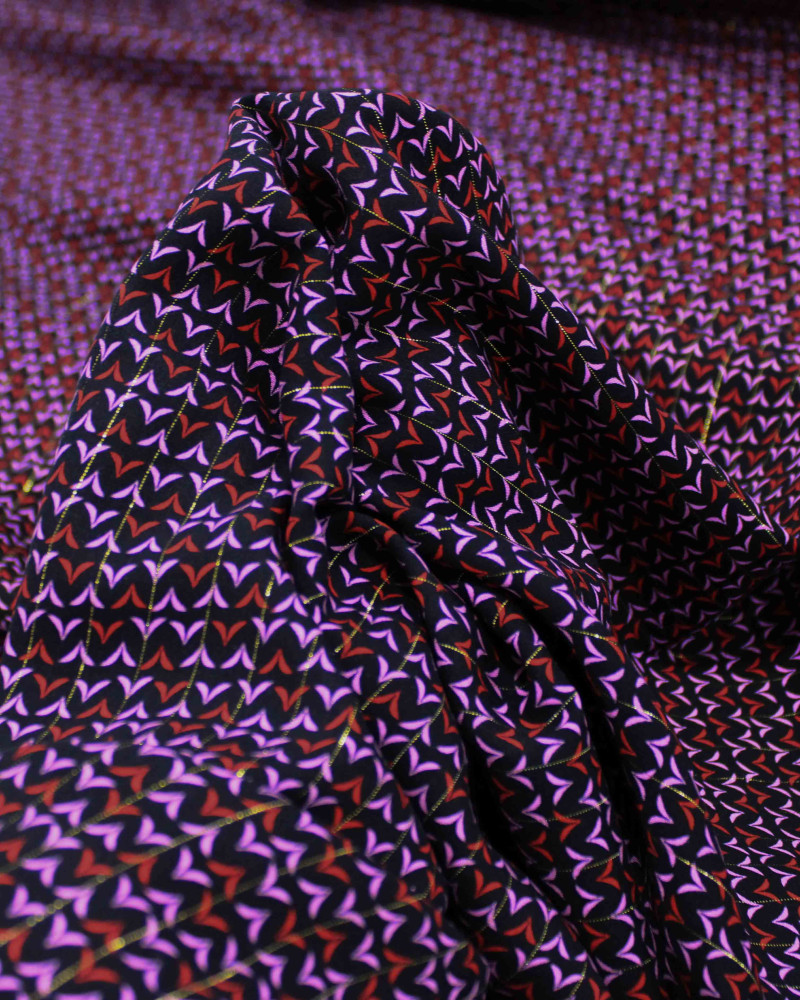 Tecido Viscose com Lurex Micro Estampa Rosa, Vermelho e Preto