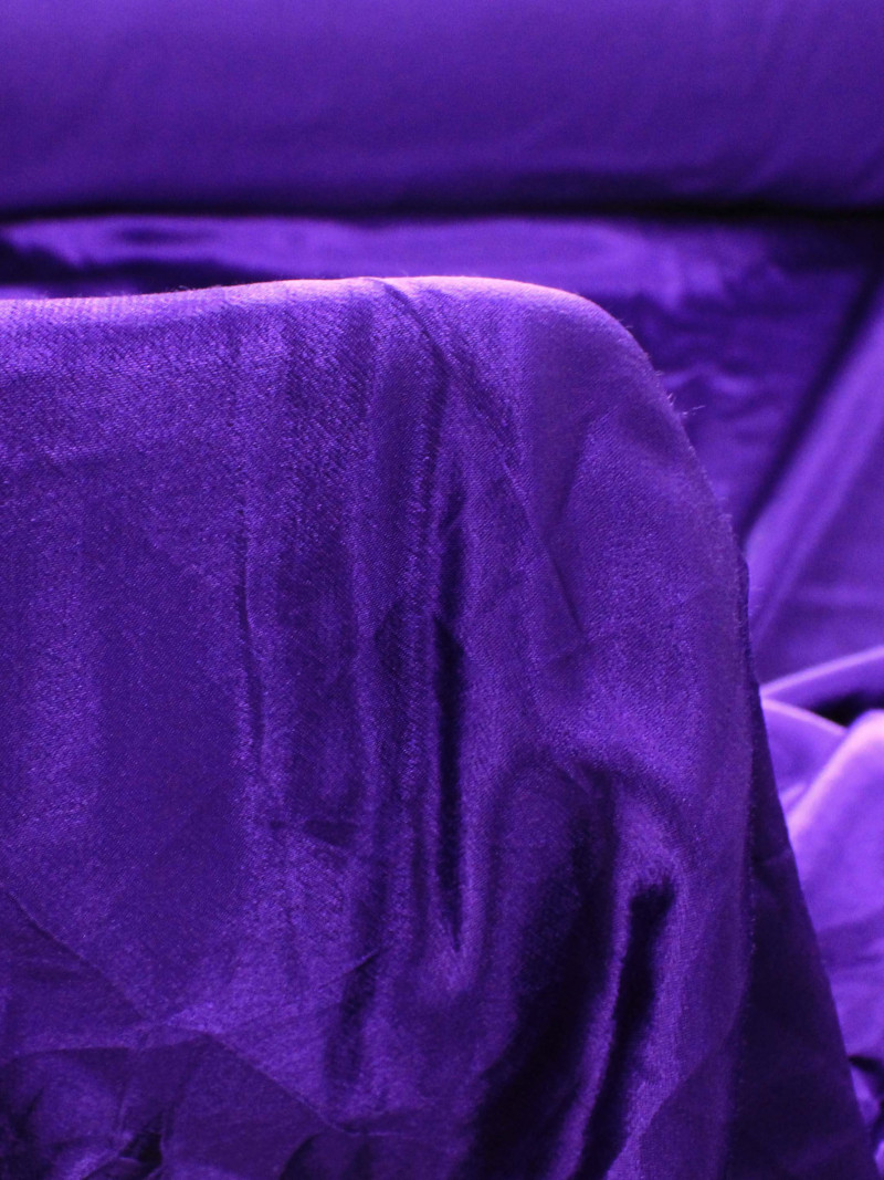 Tecido Viscose Acetinada Roxo