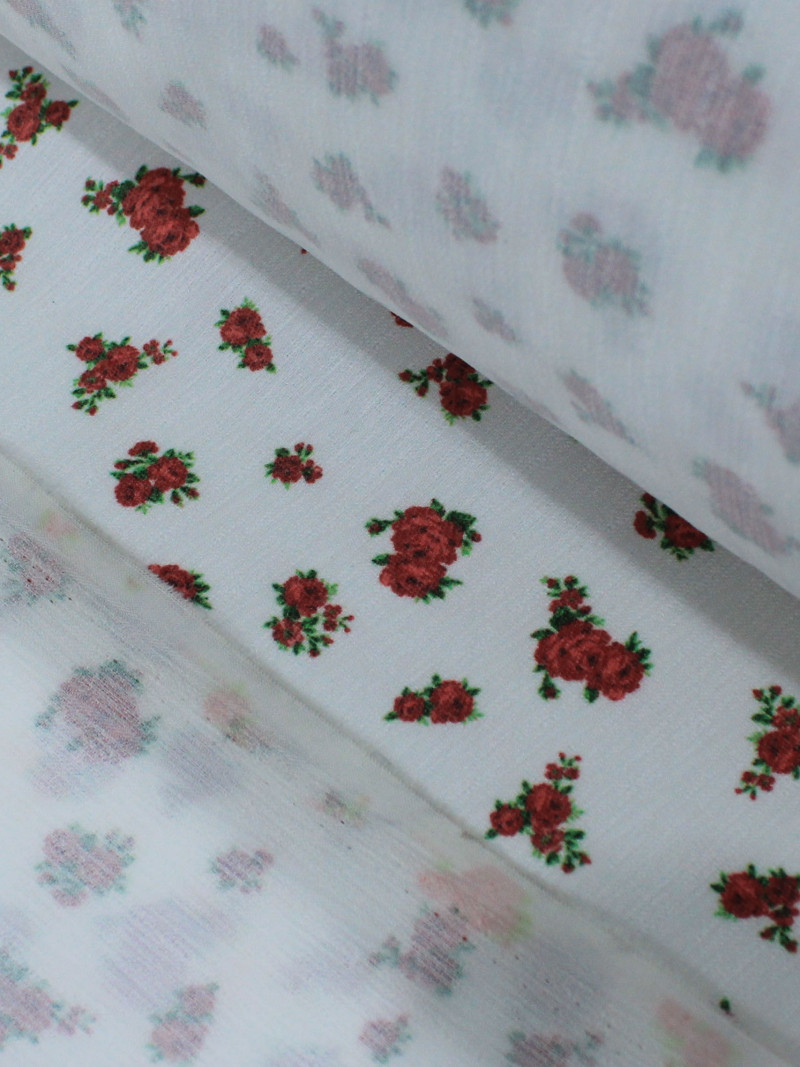 Tecido Sarja Mista com Elastano Micro Rosas Branco
