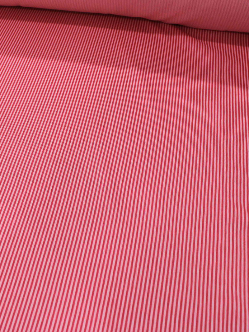 Tecido Viscose Mista Maquinetada Micro Listras Tons de Rosa