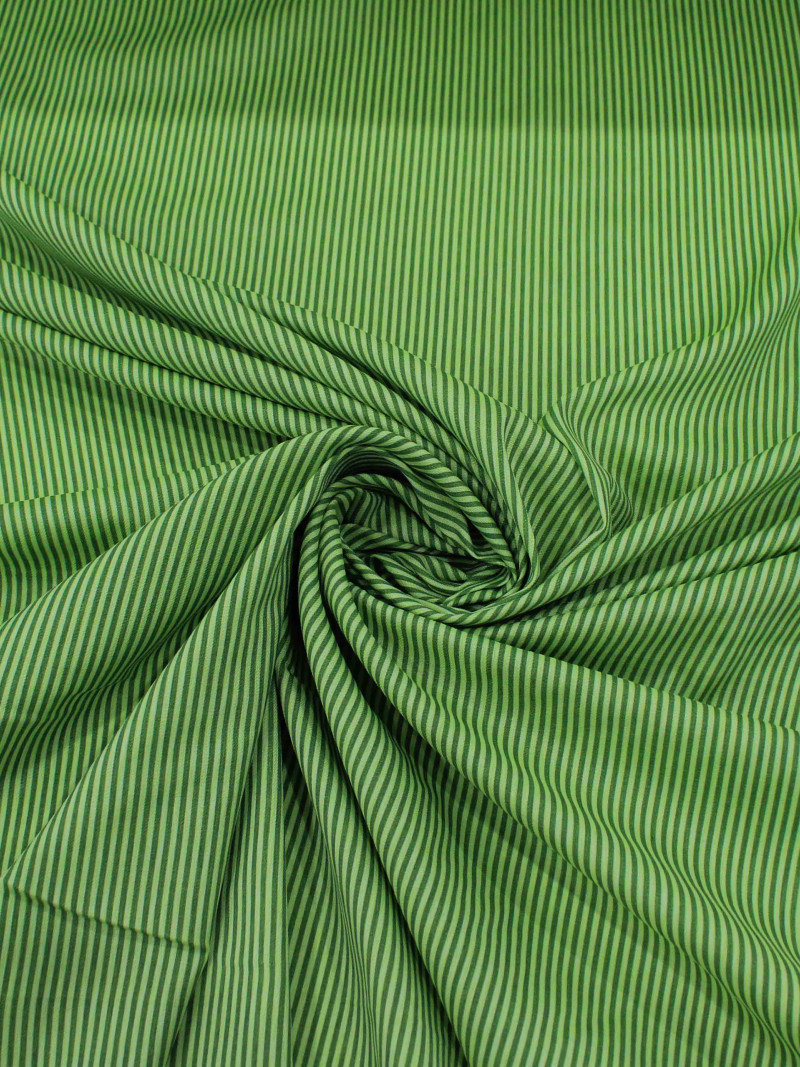 Tecido Viscose Mista Maquinetada Micro Listras Tons de Verde