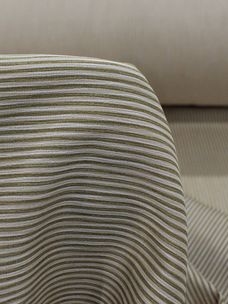 Tecido Viscose Mista Casca de Arvore Micro Listras Nude e Marrom