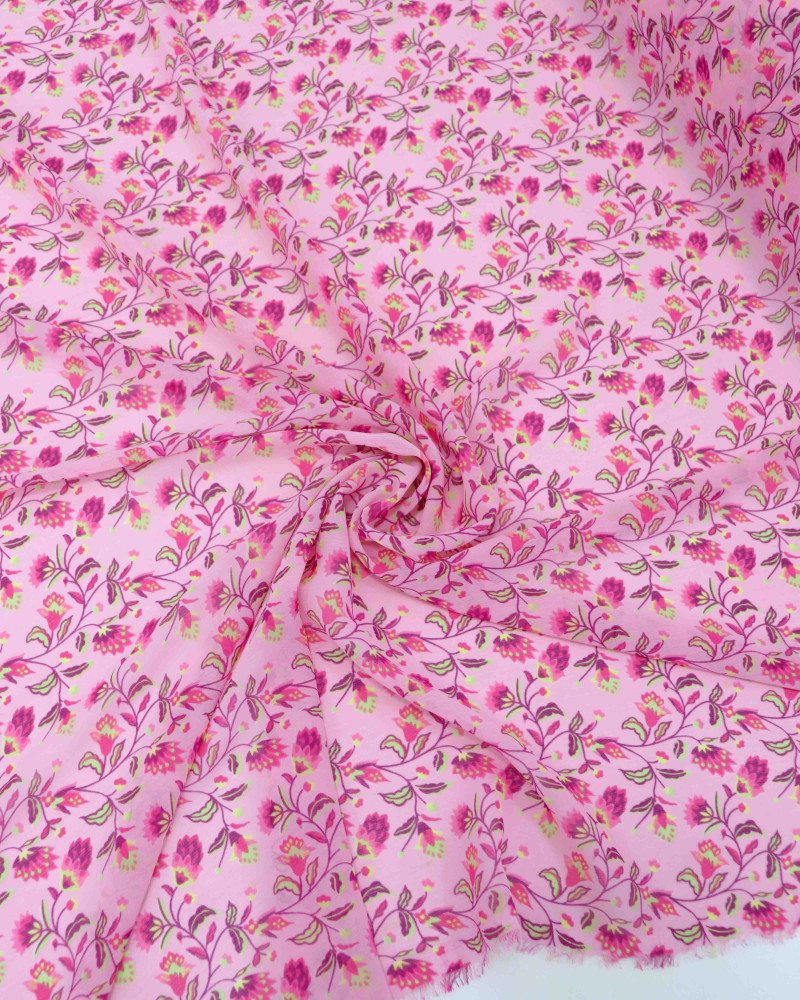 Tecido Crepe Chiffon Tapete Floral Tons de Rosa