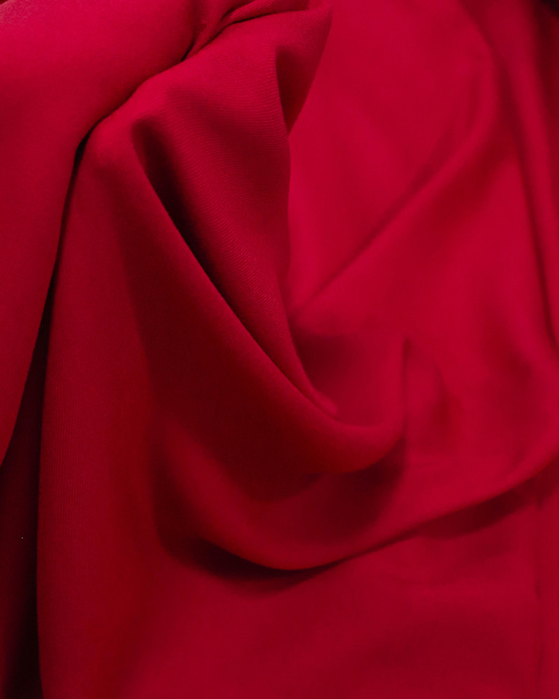 Tecido Viscose Sarjada Vermelho Paixão