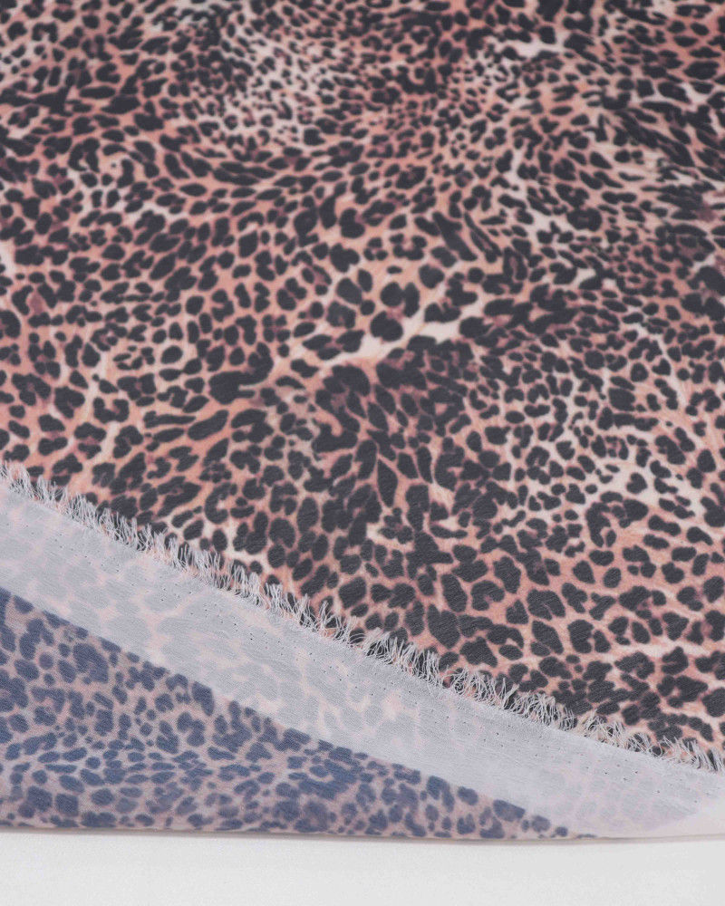 Tecido Crepe Chiffon Animal Print Rosé Gold e Preto