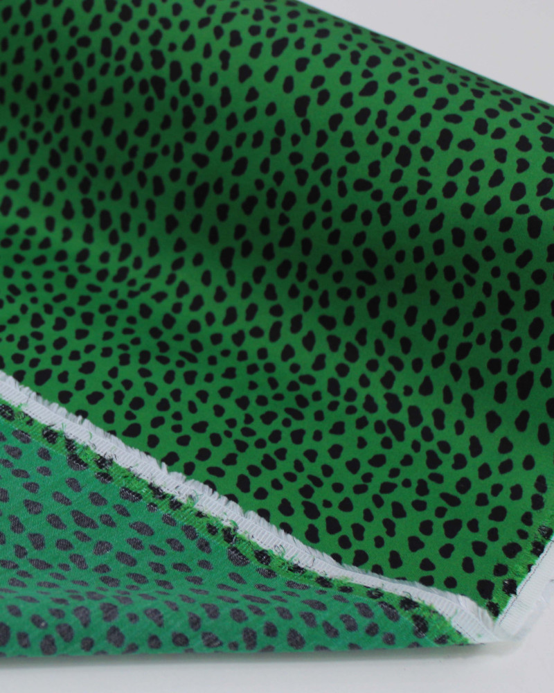 Tecido Crepe Silk Italiano Micro Pingos Preto e Verde