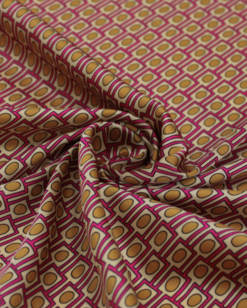 Tecido Crepe Silk Italiano Geométricos Rosa e Tons de Bege