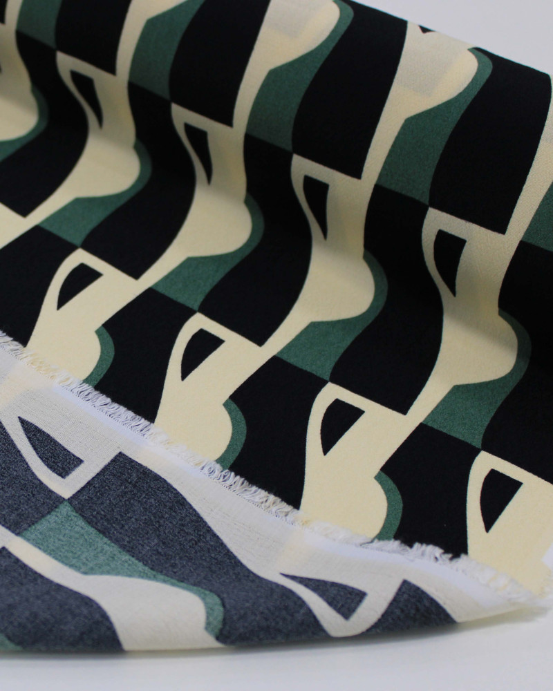Tecido Crepe de Viscose Italiano Listrado Abstrato Preto, Verde e Creme