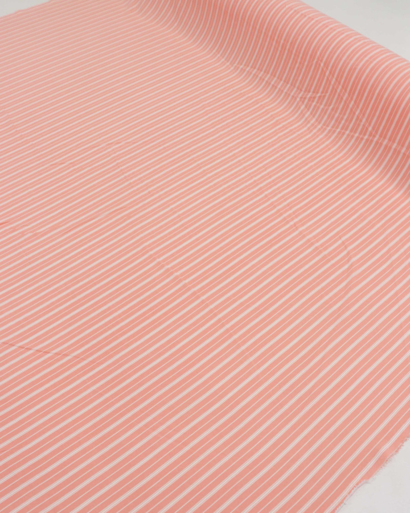 Tecido Crepe Koshibo Listrado Offwhite e Salmão