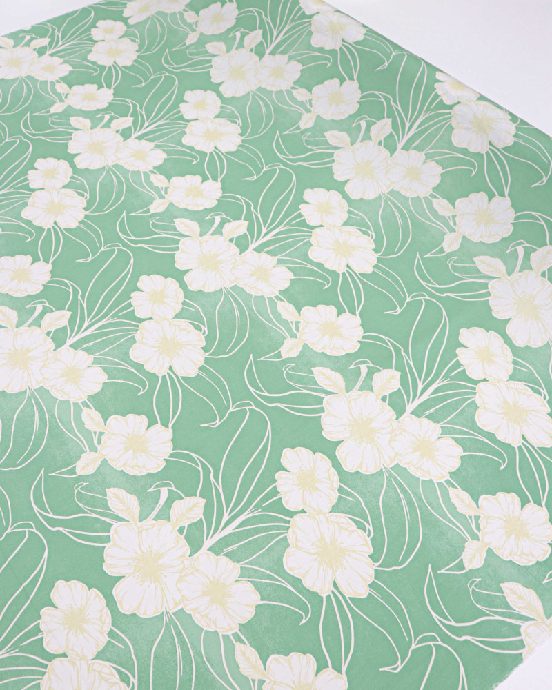 Tecido Viscose Macro Portulacas Estonado Creme e Verde
