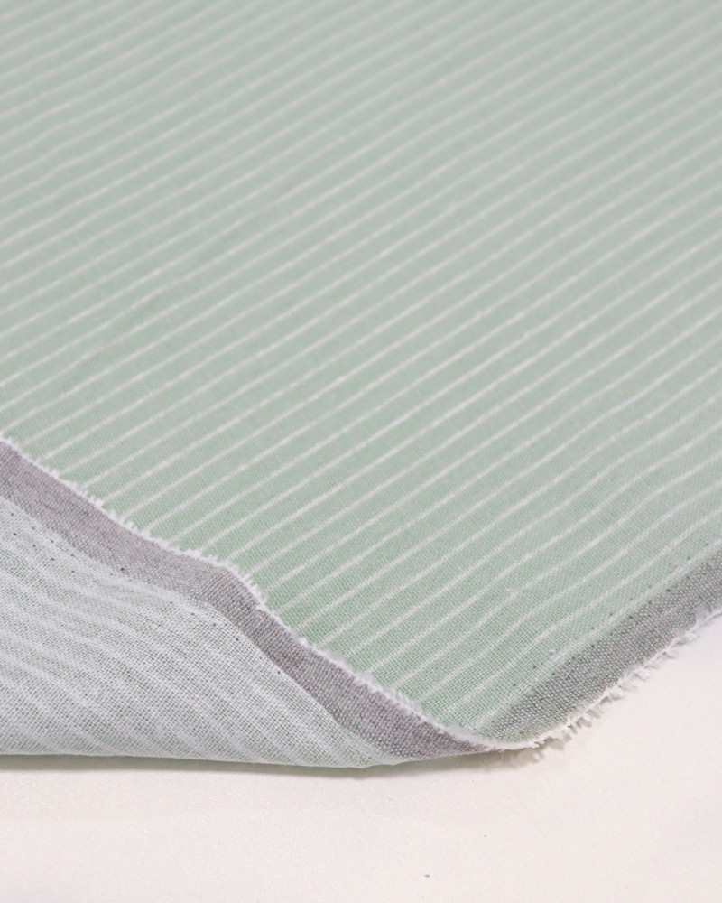 Tecido Linho Misto Risca de Giz Offwhite e Verde Menta