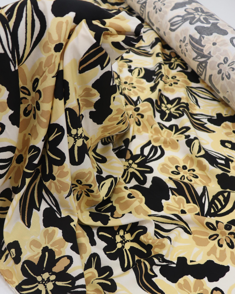 Tecido Viscose Floral Havaiano Preto e Bege (0.5m)