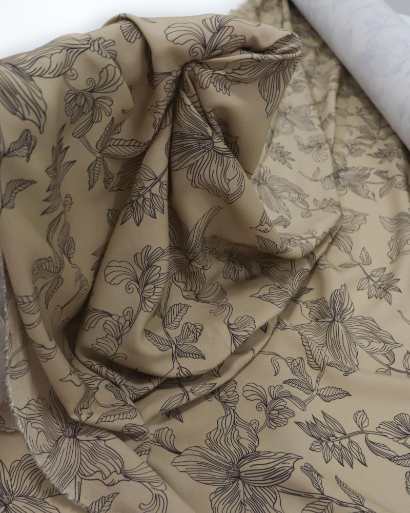 Tecido Viscose Premium Desenho Floral Nude
