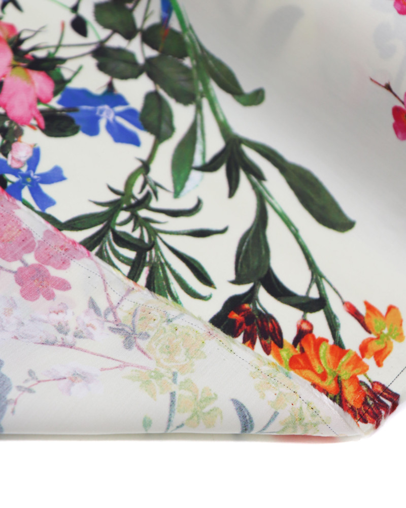 Tecido Viscose Acetinada Italiano Floral Diversos Colorido e Creme