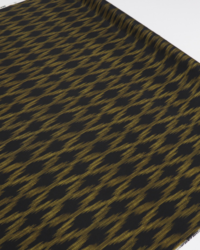Tecido Crepe Silk Italiano Chevron Borrado Amarelo e Preto