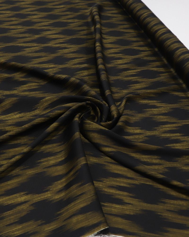 Tecido Crepe Silk Italiano Chevron Borrado Amarelo e Preto