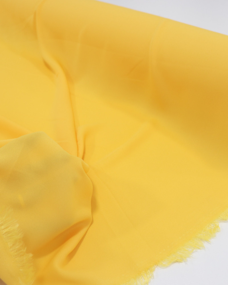 Tecido Crepe GGT Amarelo Gema
