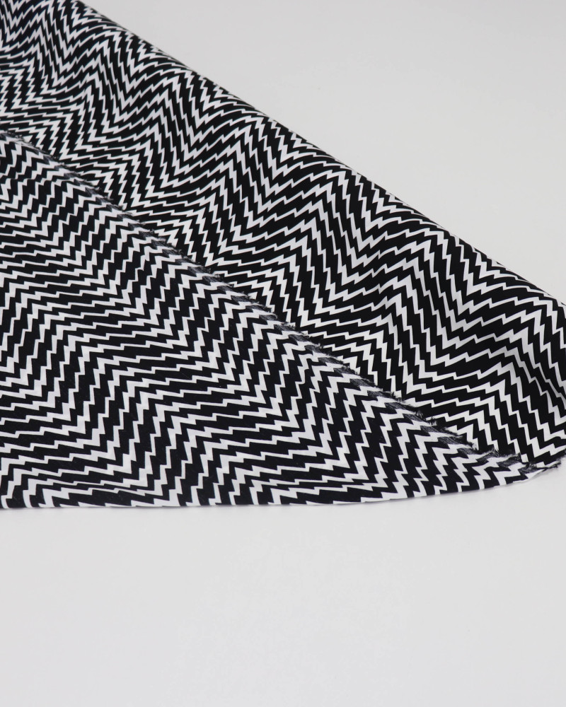Tecido Viscose Italiano Irregular Preto e Branco