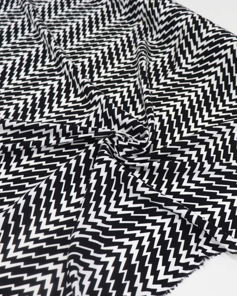 Tecido Viscose Italiano Irregular Preto e Branco
