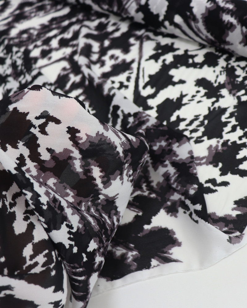 Tecido Crepe Chiffon Italiano Arte Abstrata Branco Cinza e Preto