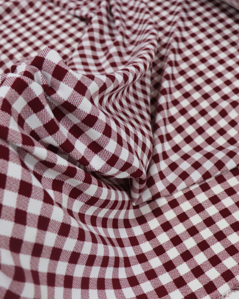 Tecido Crepe Koshibo Quadriculado Branco e Marsala