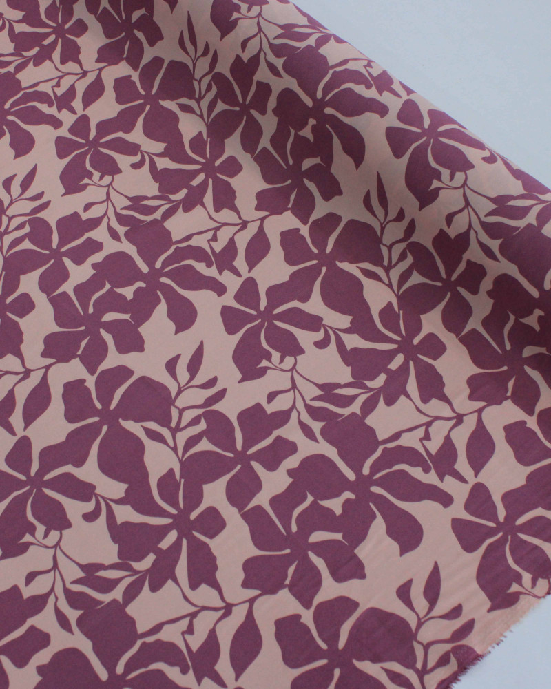 Tecido Viscose Floral Tons de Rosa
