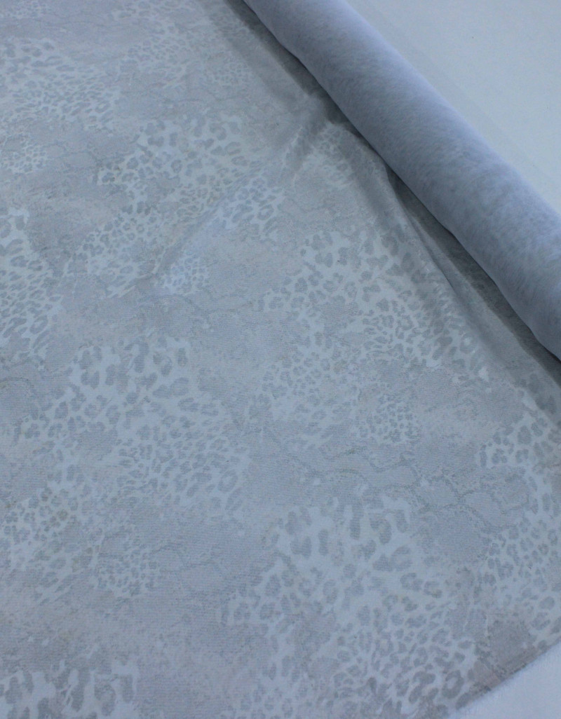 Tecido Crepe Chiffon com Foil Animal Print Cinza Prata