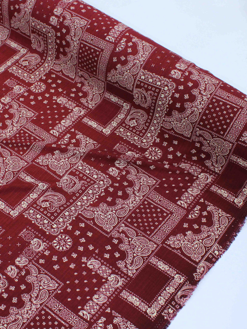 Tecido Viscose Texturizada Recortes em Cashmere Marsala