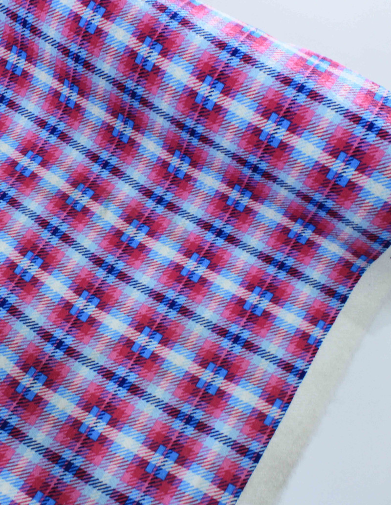 Tecido Tweed Italiano Xadrez Rosa e Azul