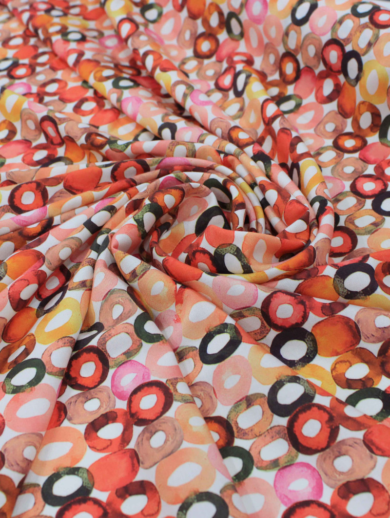 Tecido Viscose Italiano Anéis Tons de Vermelho
