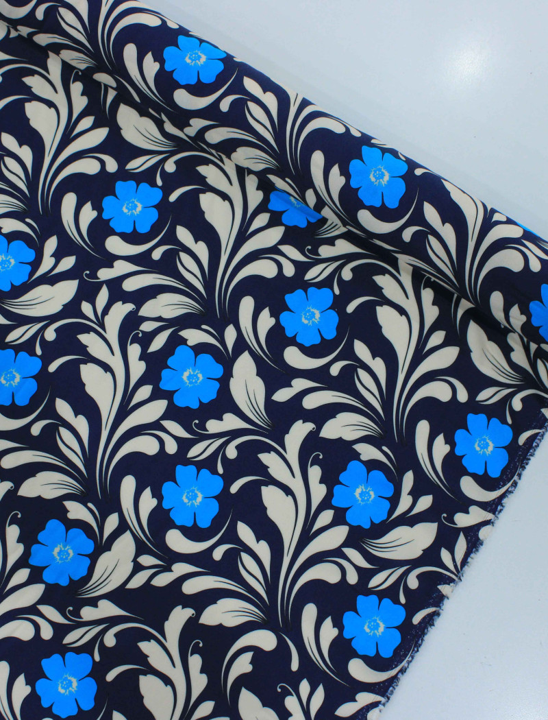 Tecido Viscose Italiano Floral Bege e Azul Marinho