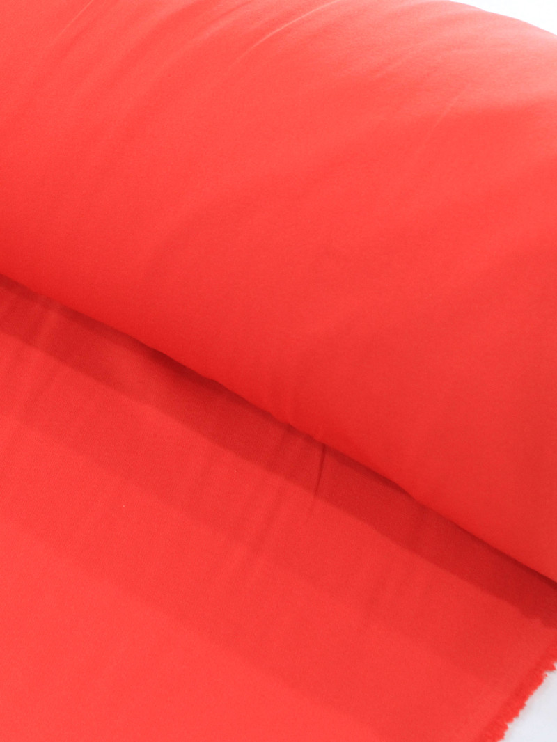 Tecido Alfaiataria Barbie Vermelho