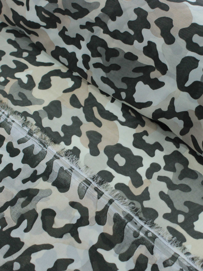 Tecido Crepe Chiffon Camuflado Tons de Verde