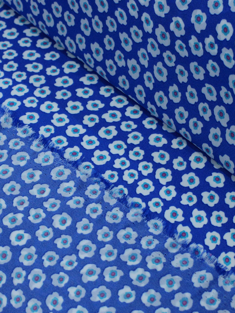 Tecido Crepe GGT Micro Floral Branco e Azul