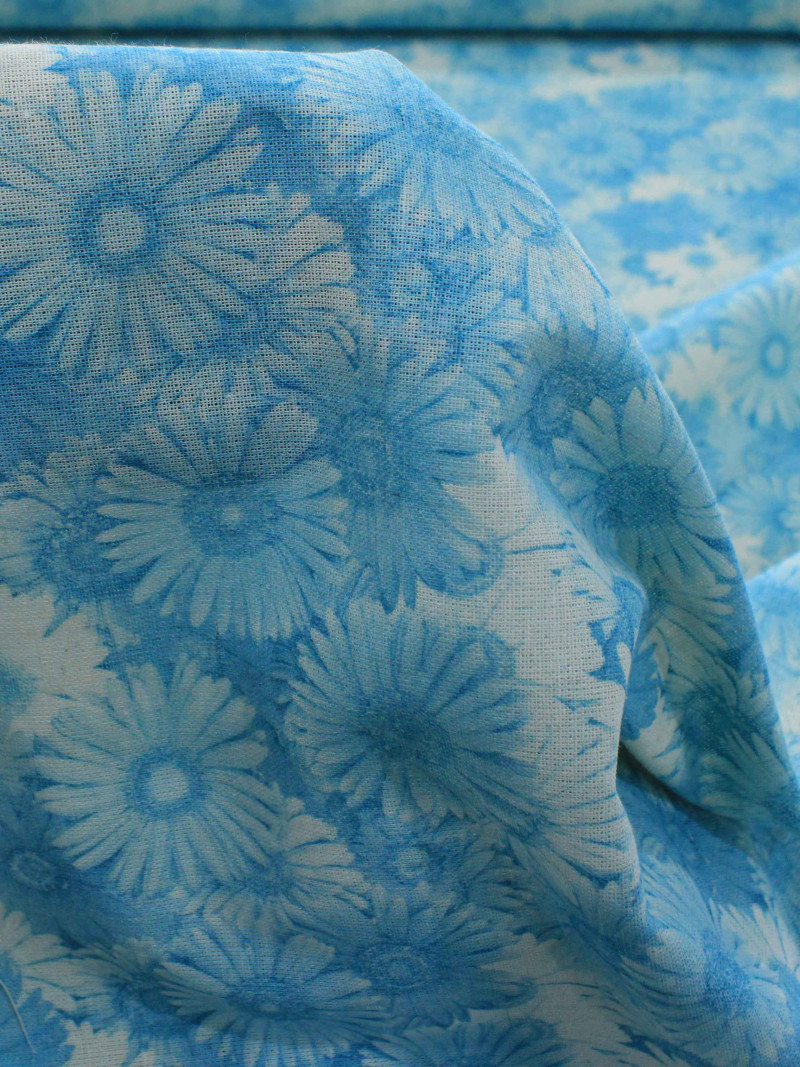 Tecido Linho Flores Azul e Bege
