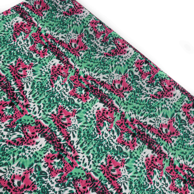 Tecido Viscose Animal Print Verde e Rosa