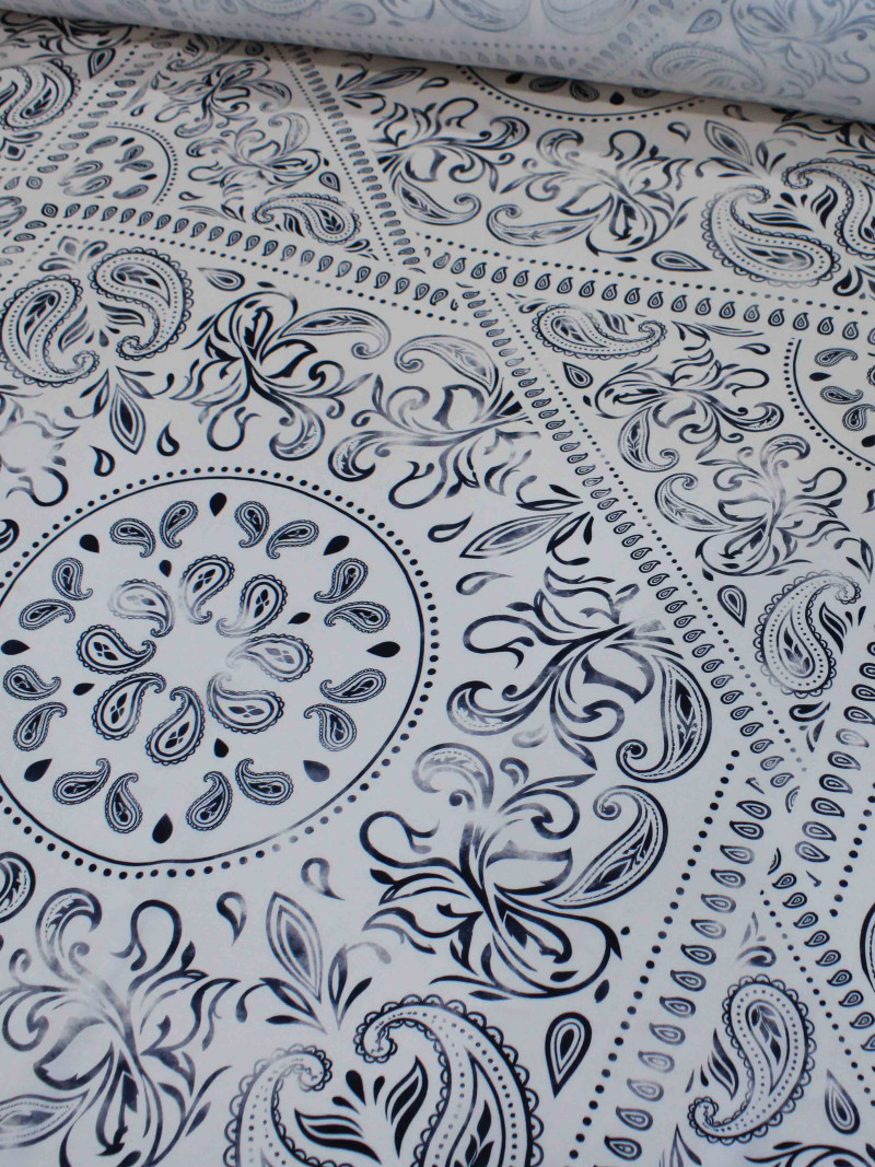 Tecido Viscose Premium Bandana Cashmere Bege e Azul Escuro