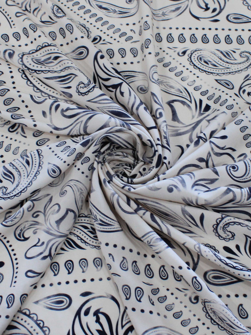 Tecido Viscose Premium Bandana Cashmere Bege e Azul Escuro