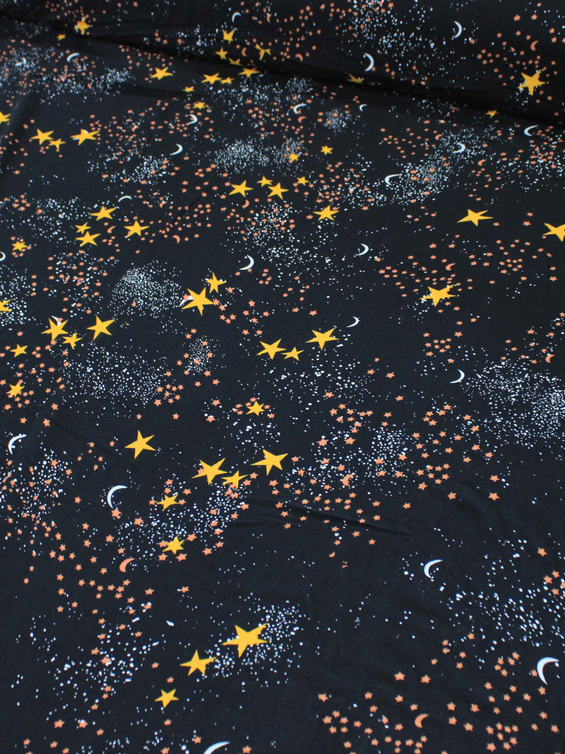 Tecido Viscose Constelação Céu Estrelado Preto e Amarelo