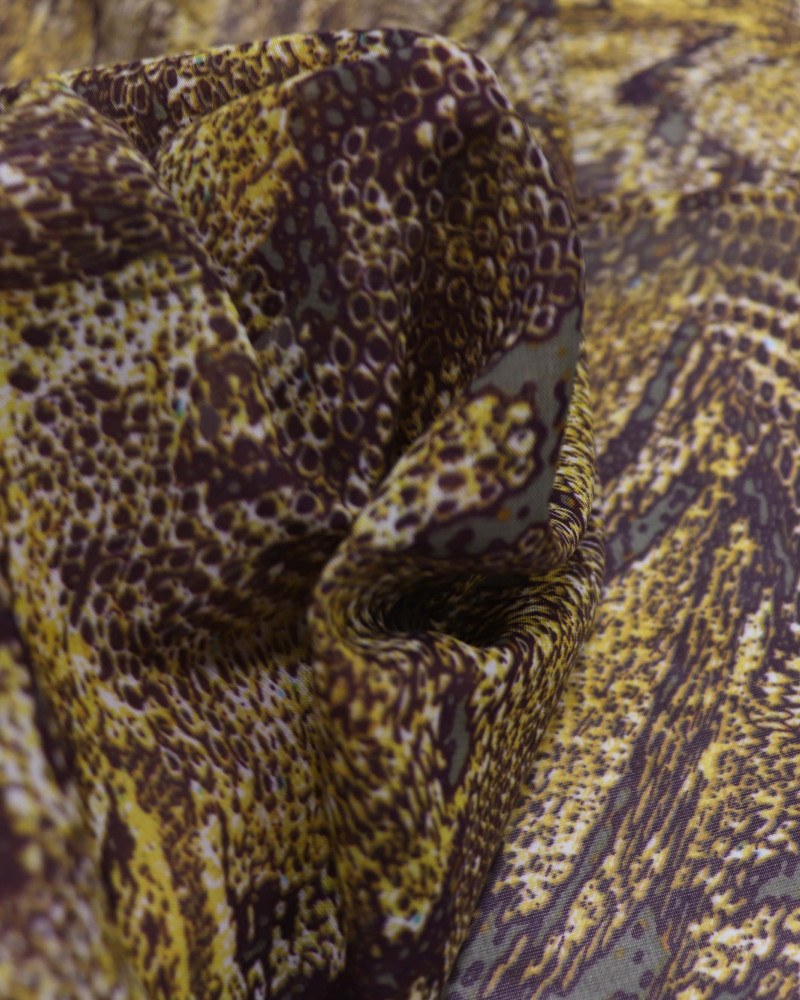 Tecido Crepe Chiffon Animal Print Marrom e Amarelo